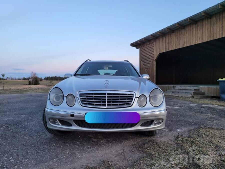 Mercedes-Benz E-Class W211/S211 wagon 5-doors