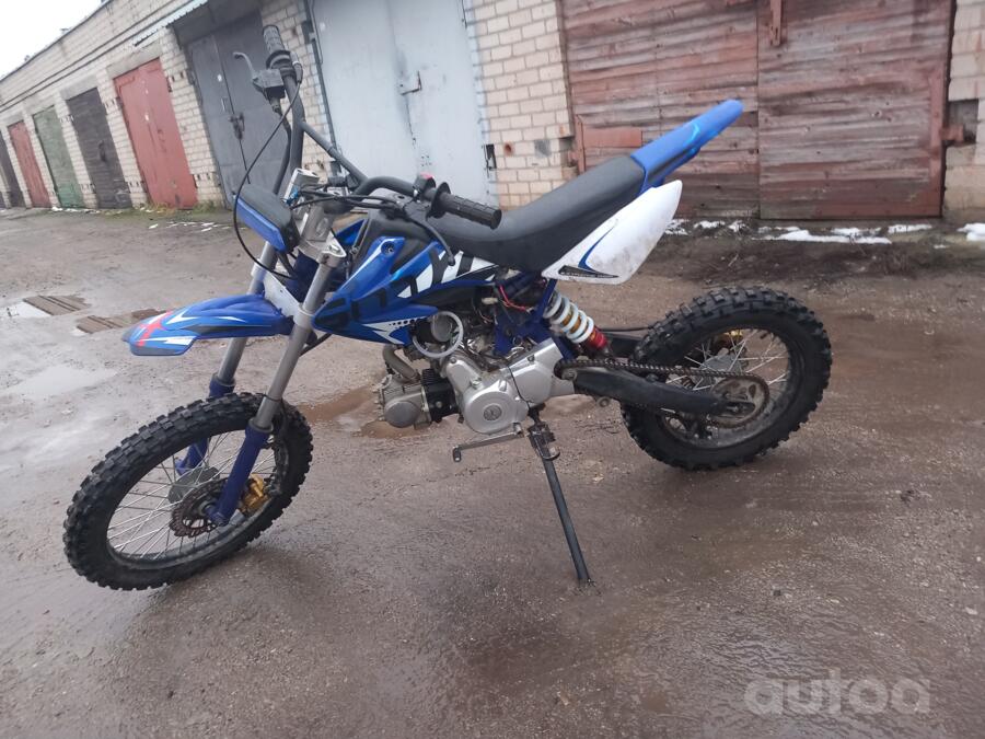Yamaha Max