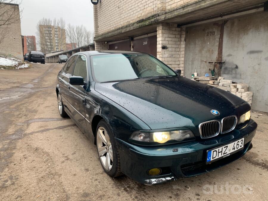 BMW 5 Series E39 Sedan 4-doors