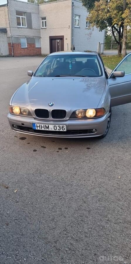 BMW 5 Series E39 Sedan 4-doors