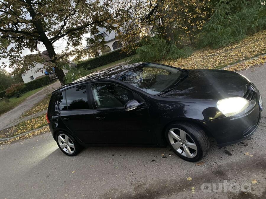 Volkswagen Golf 5 generation Hatchback 5-doors