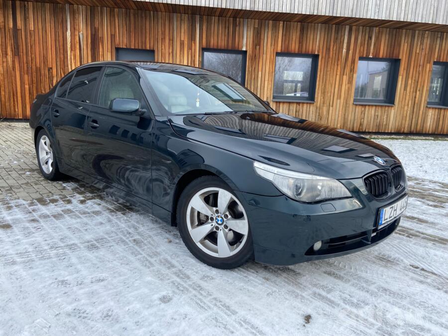BMW 5 Series E60/E61 Sedan