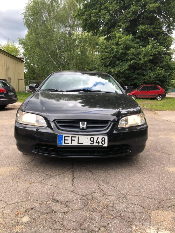 Honda Accord 6 generation US-spec Coupe