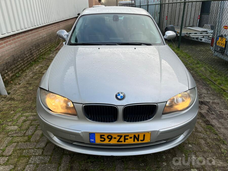 BMW 1 Series E81/E82/E87/E88 [restyling] Hatchback 3-doors