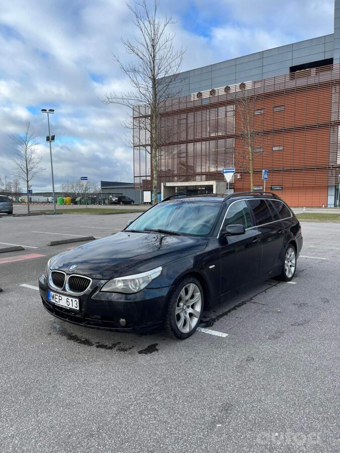 BMW 5 Series E60/E61 Touring wagon