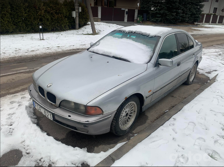 BMW 5 Series E39 Sedan 4-doors