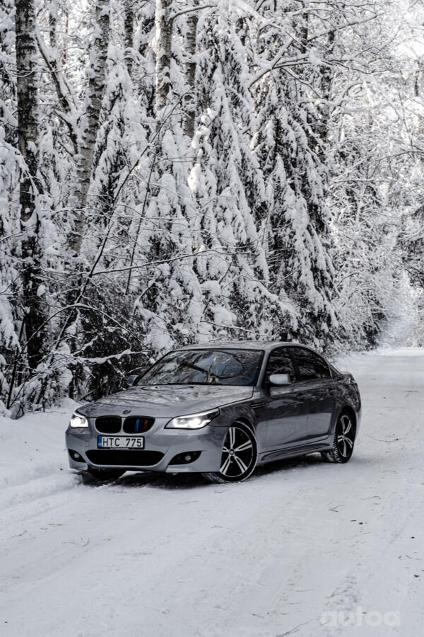 BMW 5 Series E60/E61 Sedan