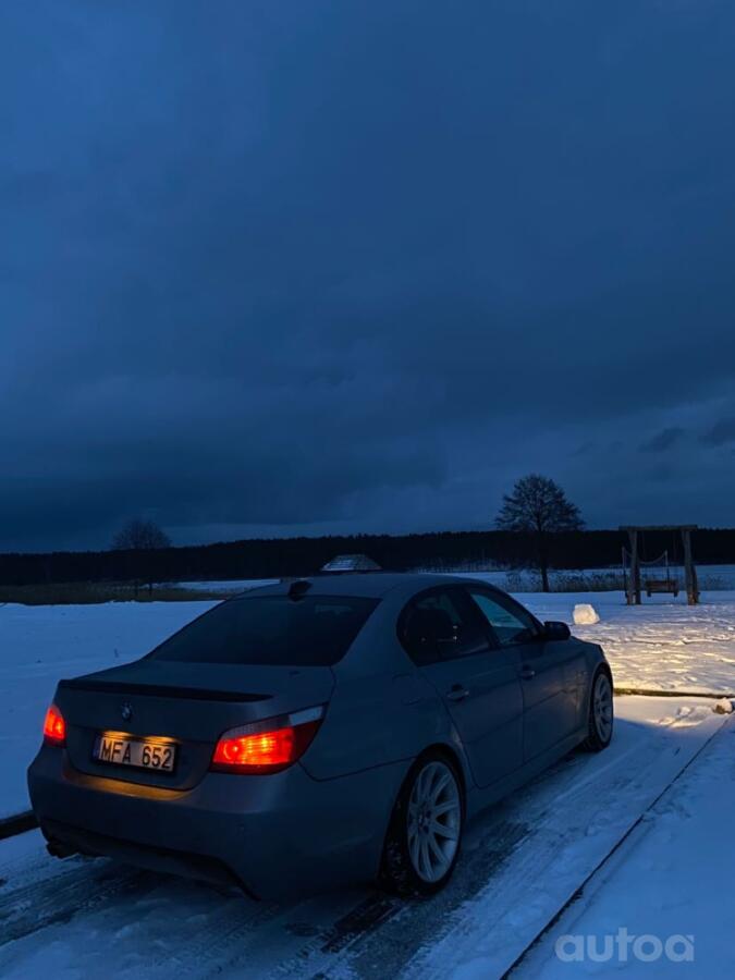 BMW 5 Series E60/E61 Sedan