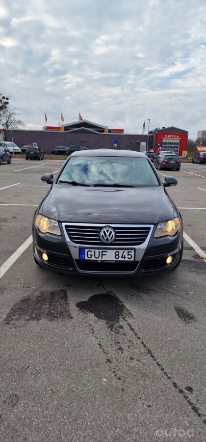 Volkswagen Passat B6 Sedan 4-doors