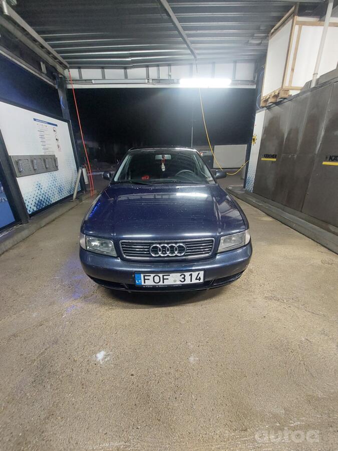 Audi A4 B5 [restyling] Sedan