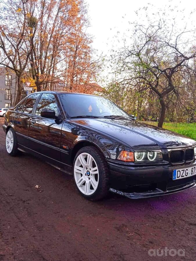 BMW 3 Series E36 Sedan