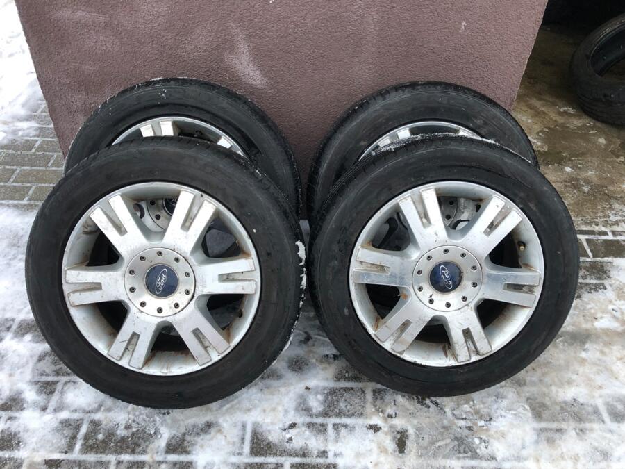 Ford, stop lekki