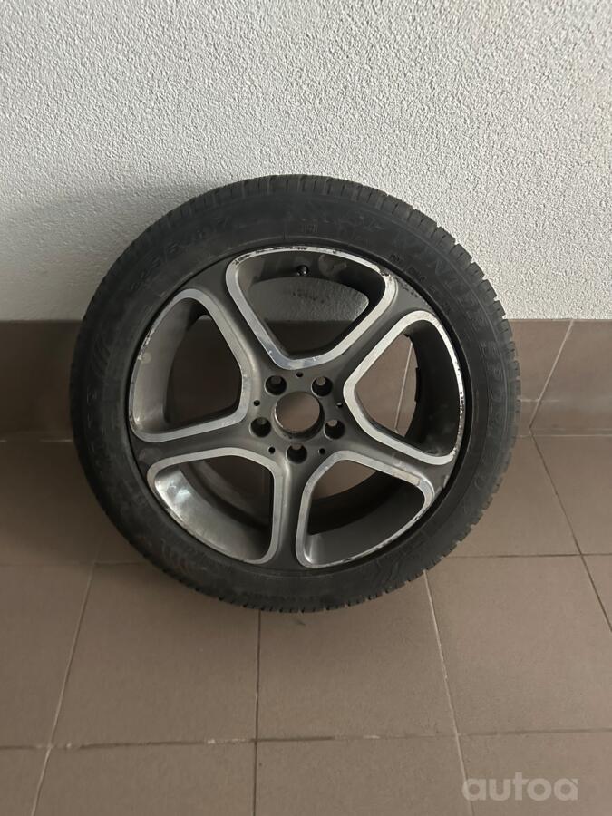 Mercedes, stop lekki