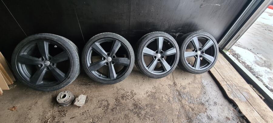 Audi, stop lekki
