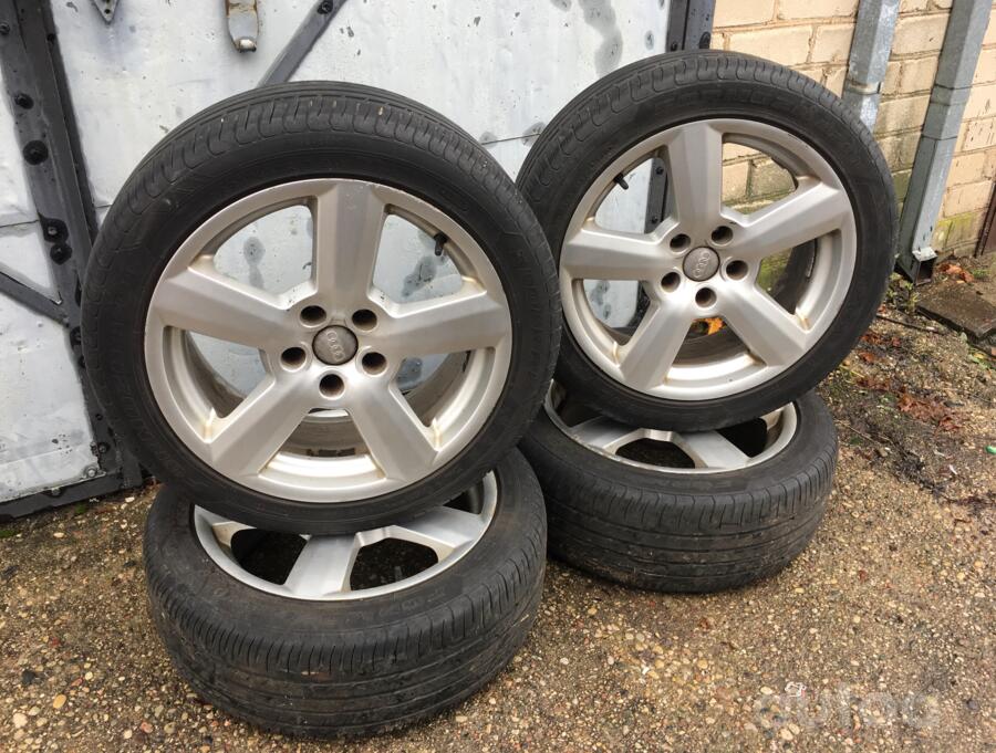 Audi, stop lekki