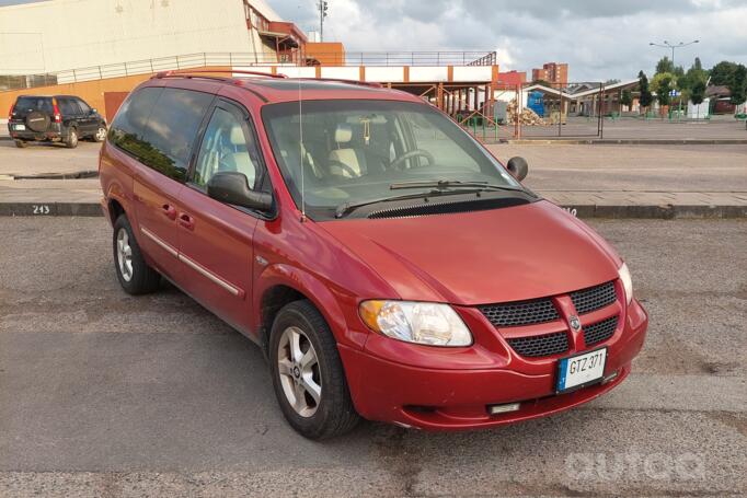 Dodge Caravan 4 generation Grand minivan 5-doors
