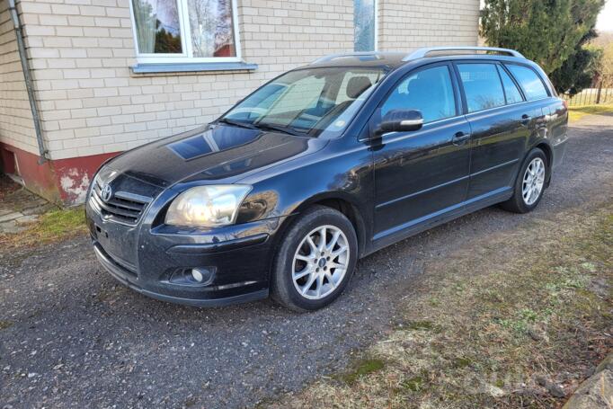 Toyota Avensis 2 generation [restyling] Liftback