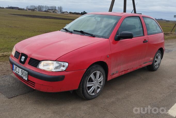 SEAT Ibiza 2 generation [restyling] Hatchback