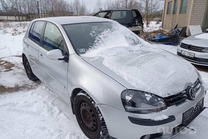 Volkswagen Golf 5 generation Hatchback 5-doors