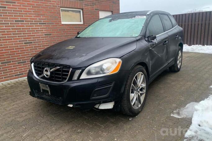 Volvo XC60 1 generation Crossover