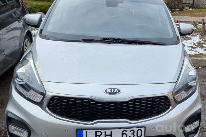 Kia Carens 3 generation (RP)