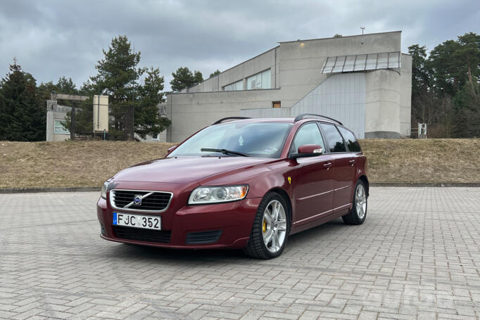 Volvo V50 1 generation [restyling]