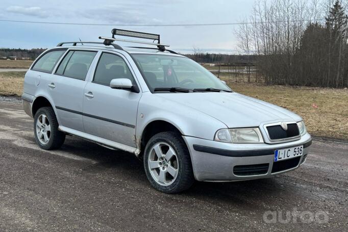 Skoda Octavia 1 generation [restyling] Combi wagon 5-doors