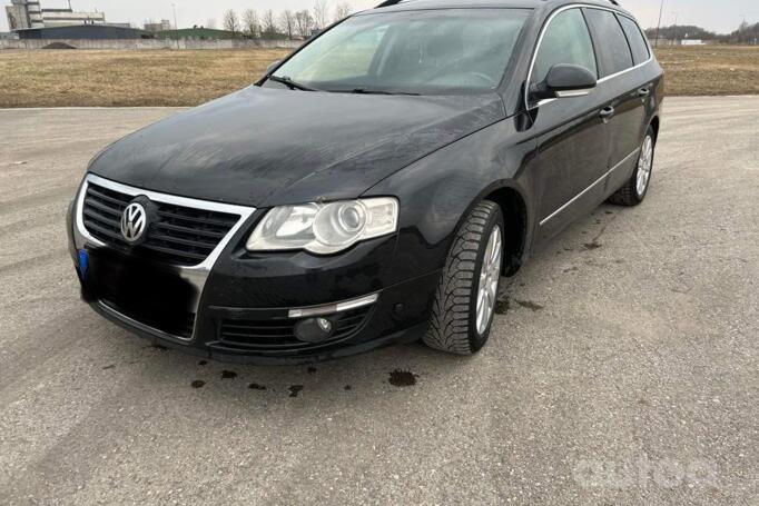 Volkswagen Passat B6 wagon 5-doors