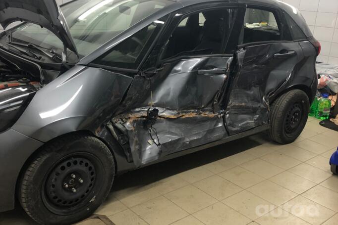 Honda Jazz 3 generation [restyling]