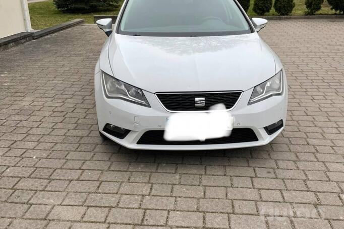 SEAT Leon 3 generation FR hatchback 5-doors