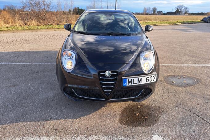 Alfa Romeo MiTo 955 Hatchback
