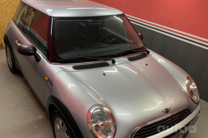 Mini One R50 Hatchback