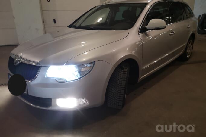 Skoda Superb 2 generation Combi wagon