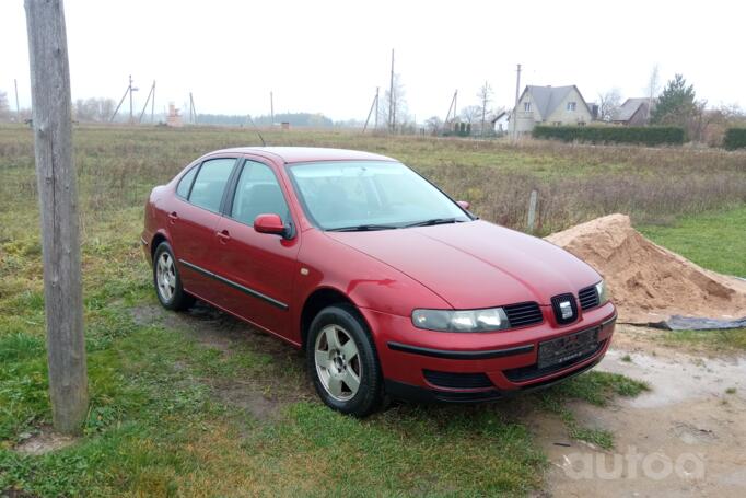 SEAT Toledo 2 generation Sedan