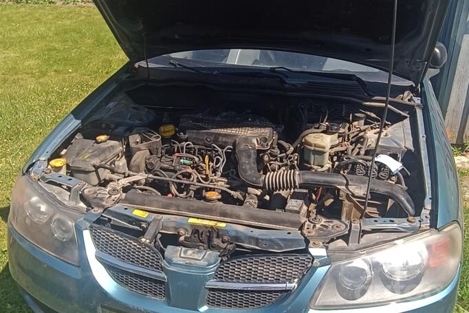 Nissan Almera N16 [restyling] Hatchback 3-doors