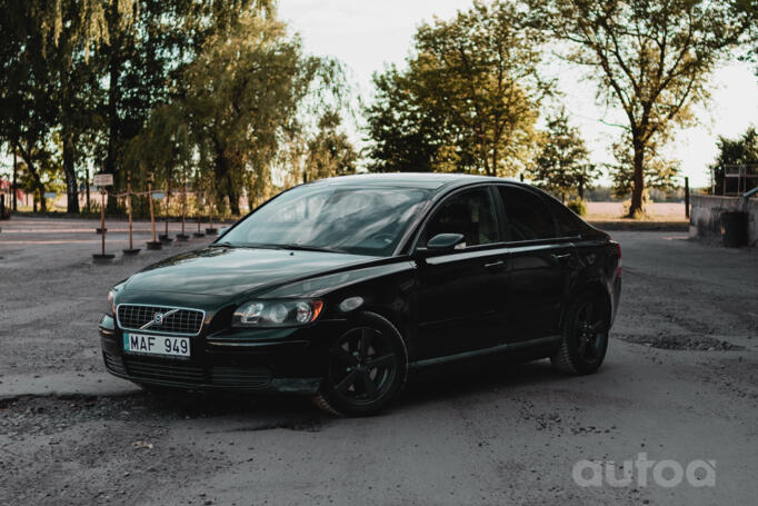 Volvo S40 2 generation Sedan