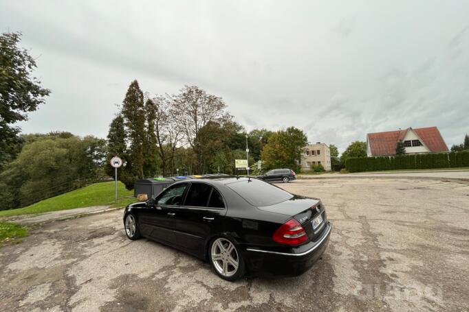 Mercedes-Benz E-Class W211 Sedan