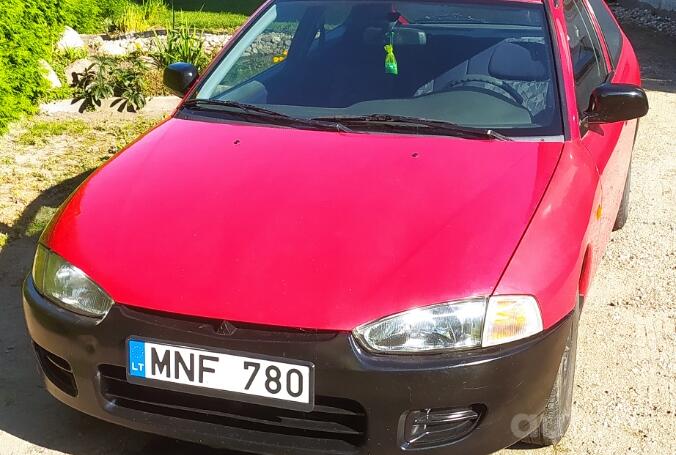 Mitsubishi Colt 5 generation