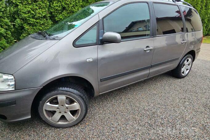 SEAT Alhambra 1 generation [restyling] Minivan
