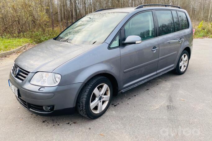Volkswagen Touran 1 generation Minivan