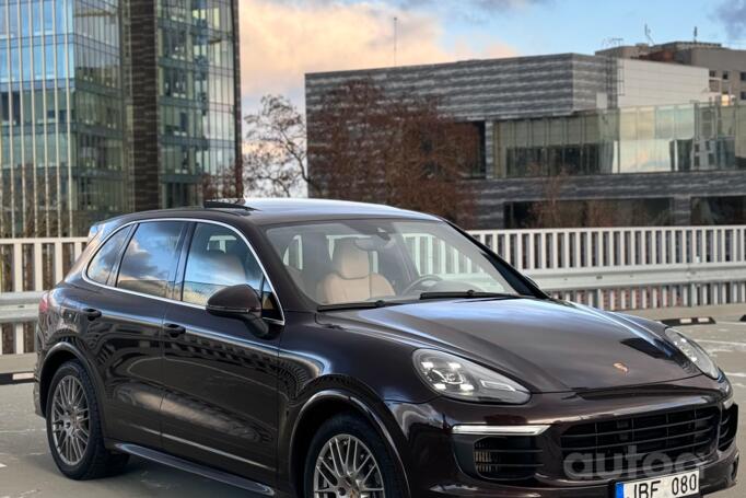 Porsche Cayenne 958 [restyling] Crossover