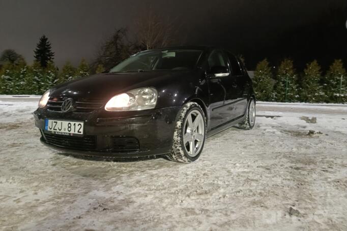 Volkswagen Golf 5 generation Hatchback 5-doors