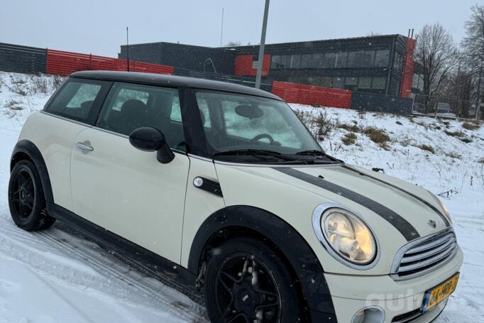 Mini Cooper R56 John Cooper Works hatchback 3-doors