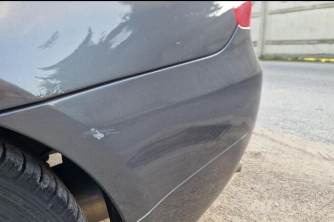 BMW 3 Series E90/E91/E92/E93 Sedan