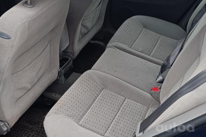 Volkswagen Golf 4 generation Hatchback 5-doors