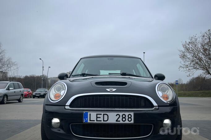 Mini Cooper S R56 Hatchback