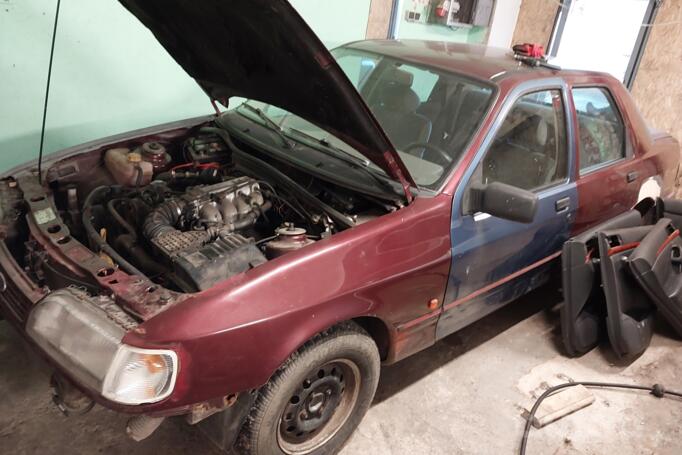 Ford Sierra 1 generation [restyling] Sedan