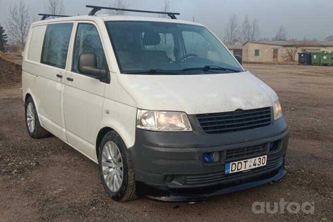 Volkswagen Transporter T5 Minivan 4-doors