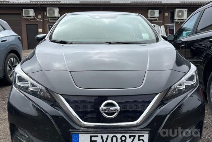 Nissan Leaf 2 generation Hatchback