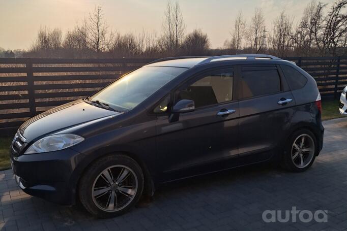 Honda FR-V 1 generation Minivan